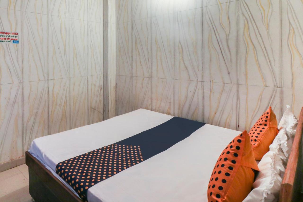 Spot On 67728 Ashish Guest House Jaunpur Εξωτερικό φωτογραφία